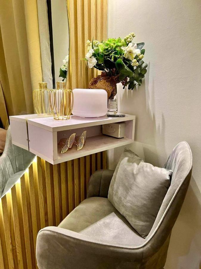 Deluxe Suites Razelles 2 At Shore 2 Residences Tower 1 Pasay Exterior foto