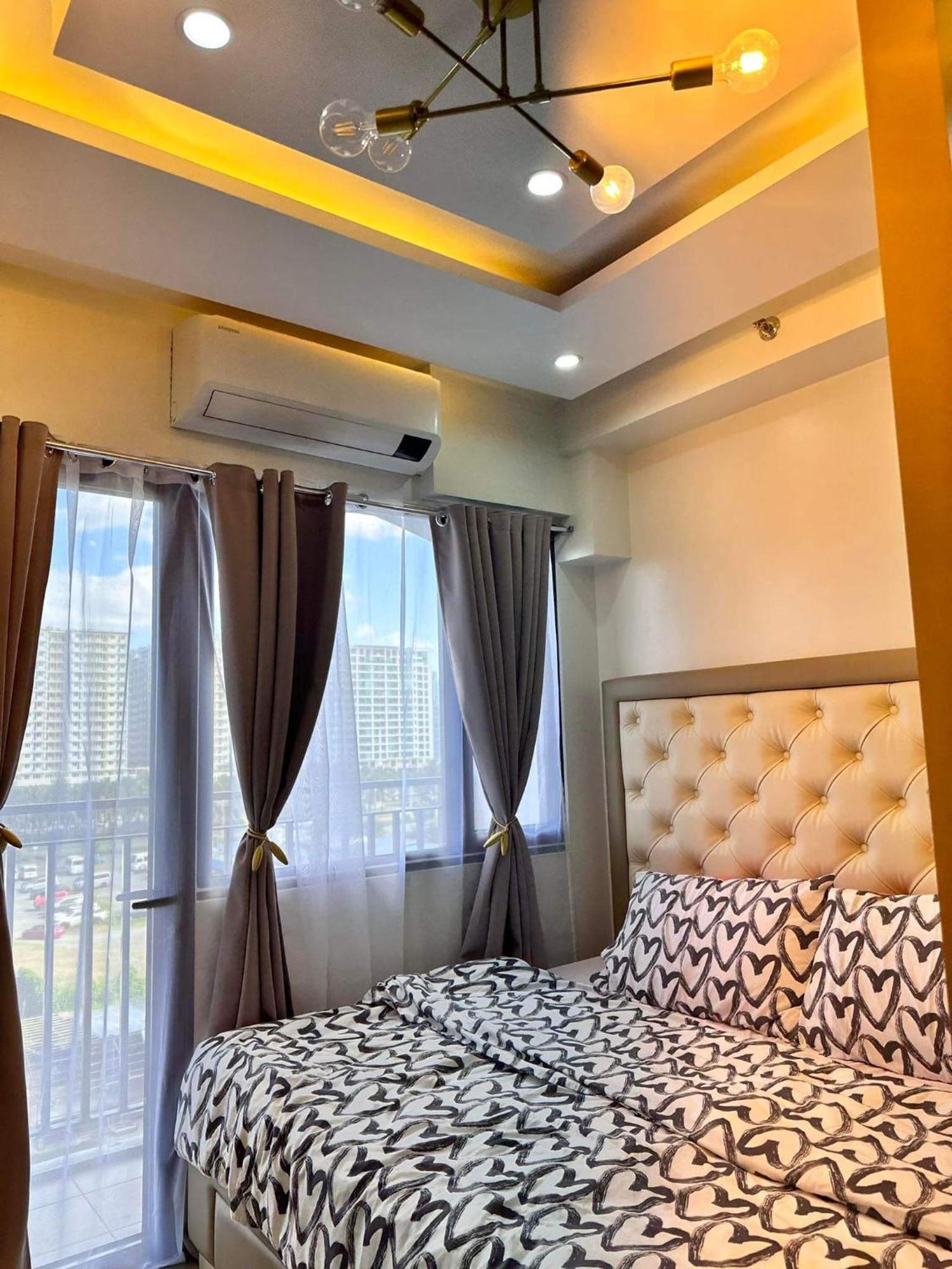 Deluxe Suites Razelles 2 At Shore 2 Residences Tower 1 Pasay Exterior foto